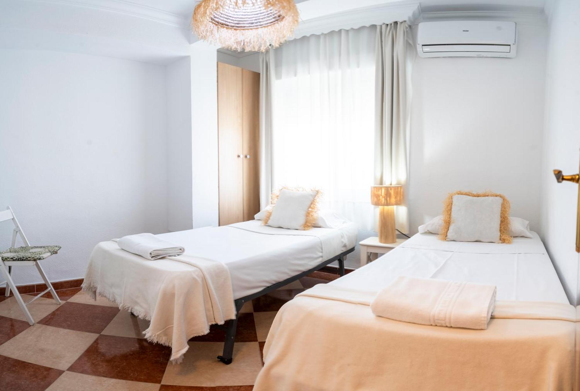 Ferienwohnung Malaga Center Flat Hospitality Exterior foto